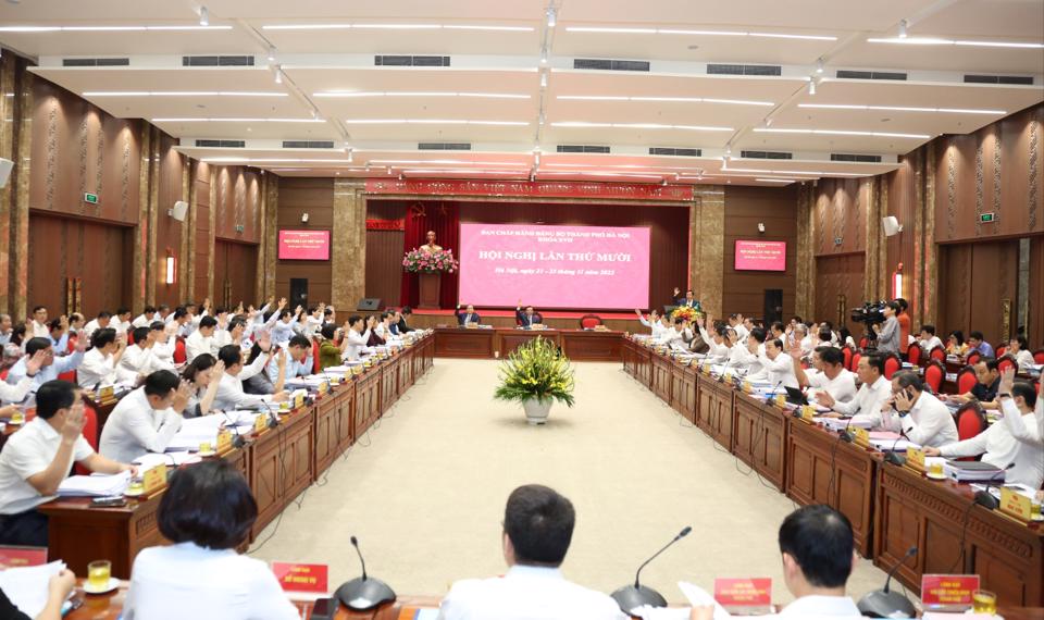 Nhìn nhận, đánh giá đúng tình hình để đưa ra định hướng, giải pháp và những quyết sách đúng, trúng
